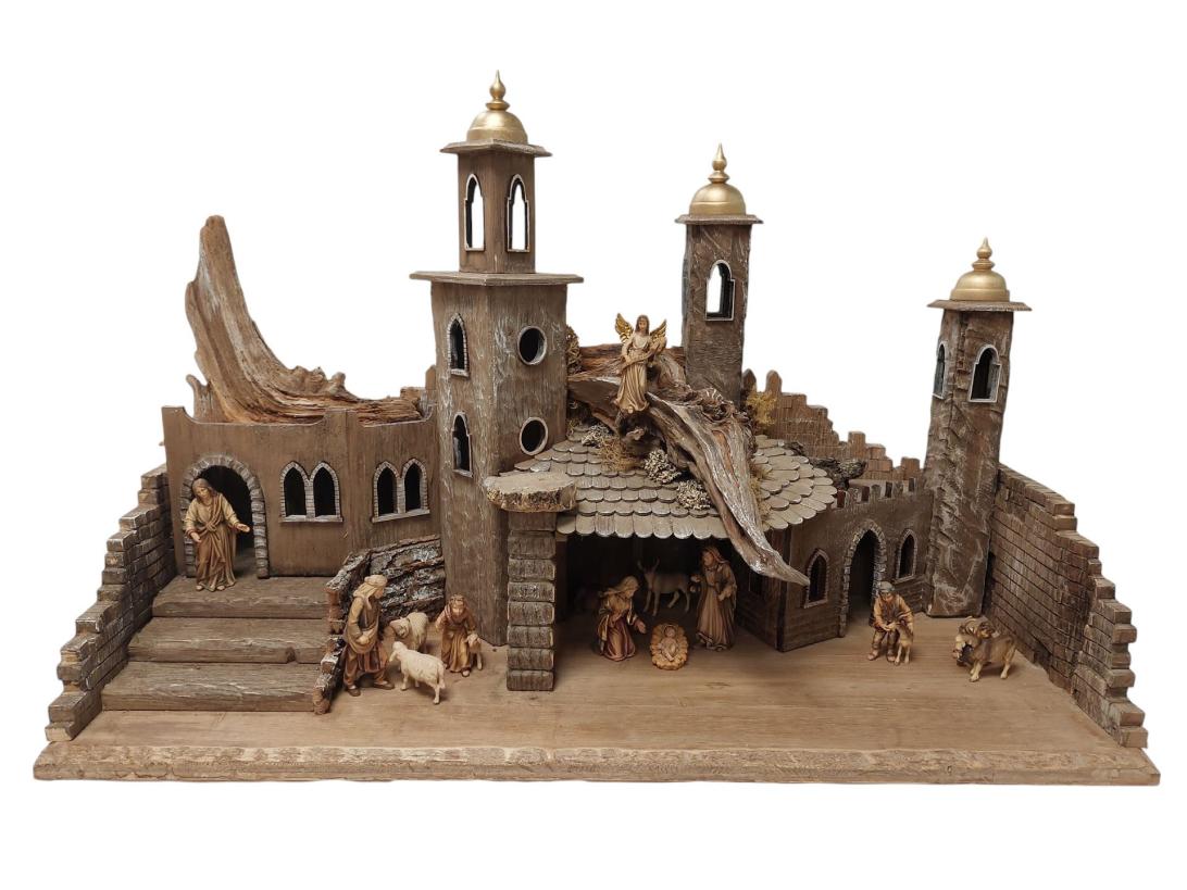 Geschnitzter Krippenstall Orientalisch-GP-01
